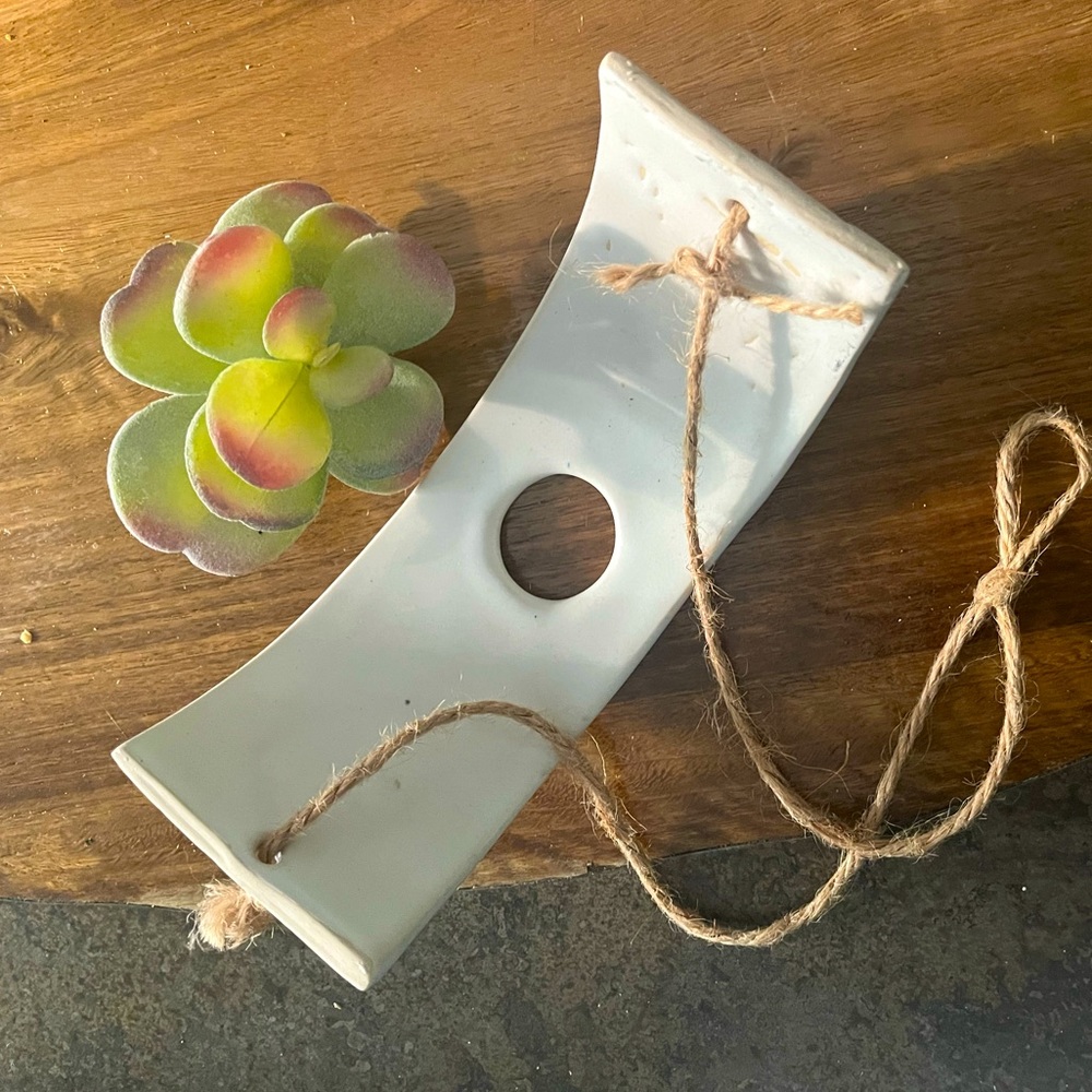 Succulent hanger porcelain